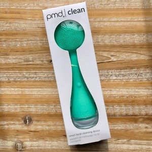 Smart Facial Cleansing Device